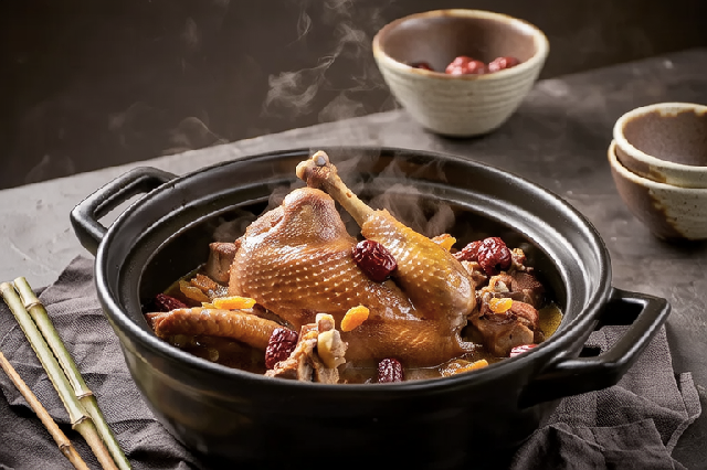 砂锅鸡肉